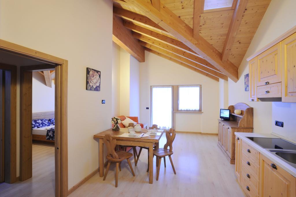 Aparthotel Residenza Casale Ponte Arche Esterno foto